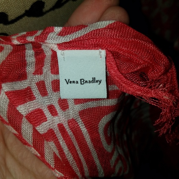 Vera Bradley Scarf - Picture 4 of 4